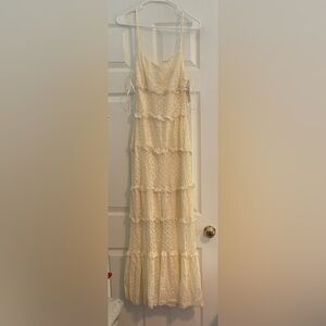 Cream Lace Tiered Maxi Dress